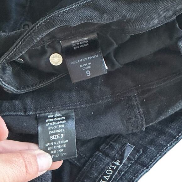 Womens Shorts Bundle Size 9 Black Denim Plaid - Picture 4 of 7